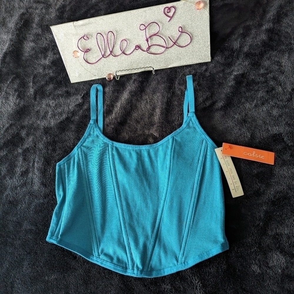 NWT Colsie Teal Crop with Boning XL